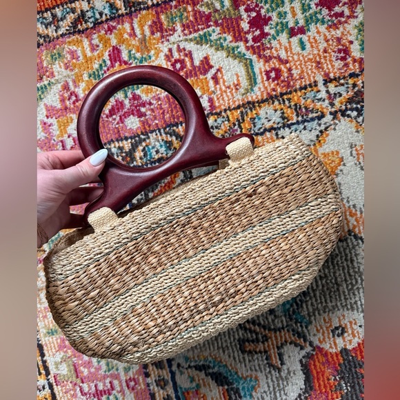 Vintage Woven Straw Handbag - Picture 3 of 7